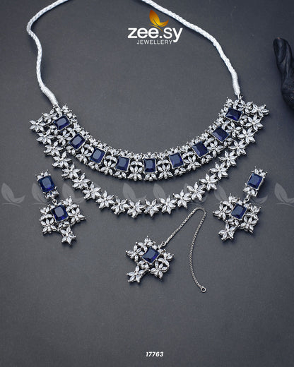 Streamline Necklace Blue