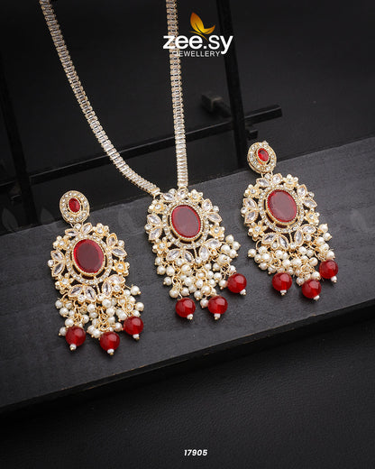 Adella's Necklace Golden Red