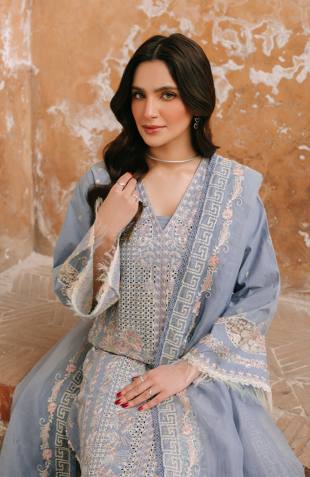 Fiona | Sarang Lawn 25 | Aysel M Gray Lawn