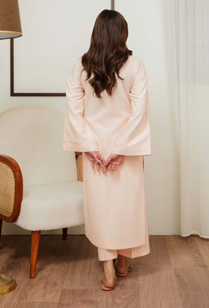 Humdum | Ayra Ready to wear | Ayra - D10 S Pale Peach Lawn