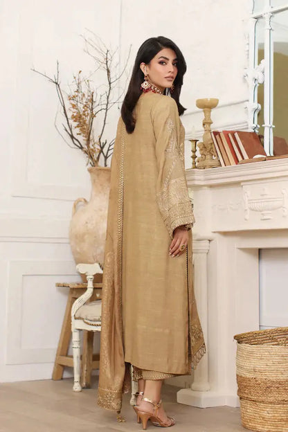 Charizma | Meeras Formals 23 | CM3-04 - Pakistani Designer Dress - by Charizma | Type: Luxury - 100% Original at Saira Sultan
