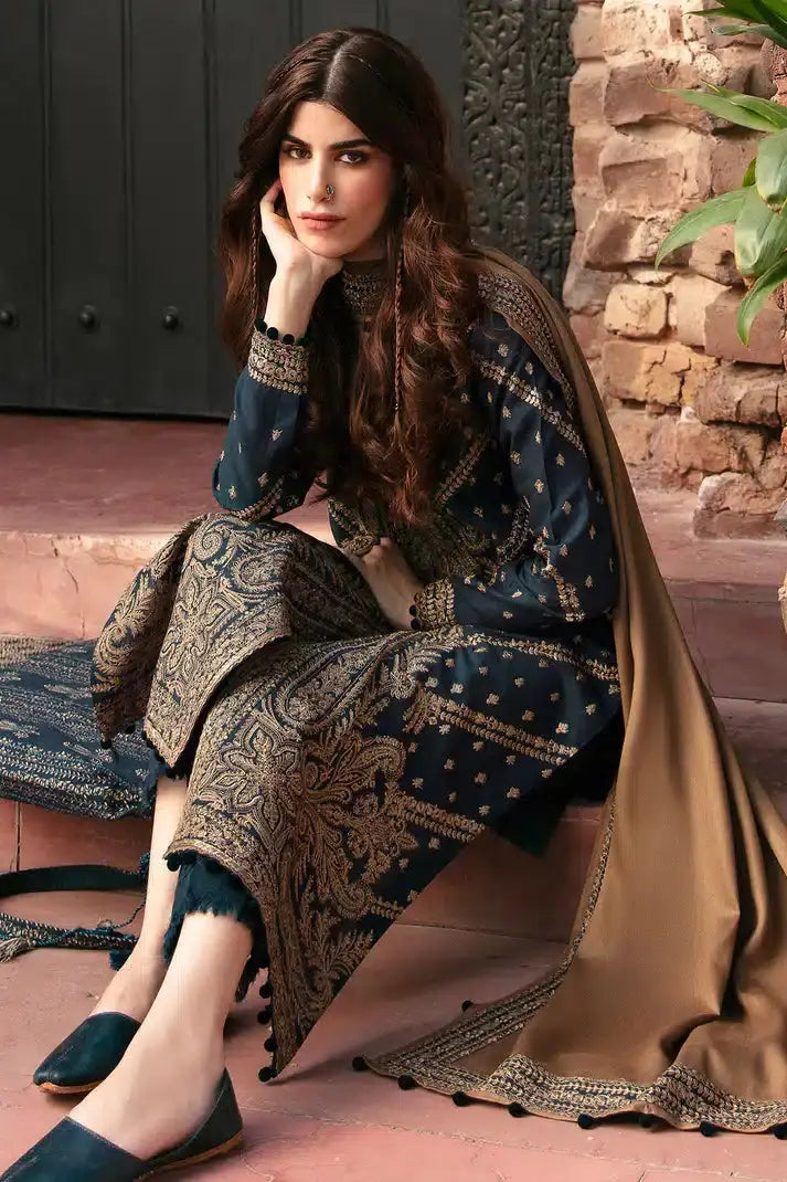 Jazmin | Dastaan Luxury Winter 23 | D2 - Pakistani Designer Dress - by Jazmin | Type: Luxury - 100% Original at Saira Sultan