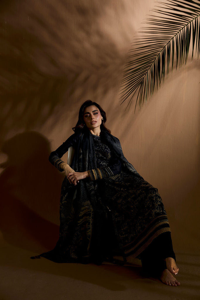 Sobia Nazir | Winter Shawl 25 | Design 1A by Sobia Nazir - Designer Dress - Type : Ladies Clothes - Available at Saira Sultan - 100% Original 