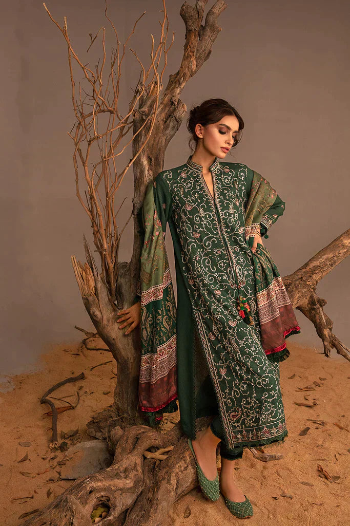 Sobia Nazir | Autumn Winter 23 | 1B - Pakistani Designer Dress - by Sobia Nazir | Type: Luxury - 100% Original at Saira Sultan