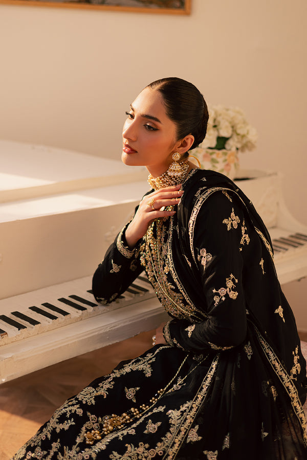 Emaan Adeel I Suave Luxury Formals I SVARA - Pakistani Designer Dress - by Emaan Adeel - Type : Ladies Clothes - 100% Original at Saira Sultan