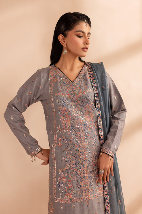 Emaan Adeel | Rangrez Collection | AABRO M Gray Khaddar