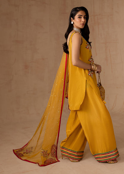 Maria Osama Khan | Noir Bliss Luxury Formals | Marigold Muse XL Mustard Yellow Raw Silk