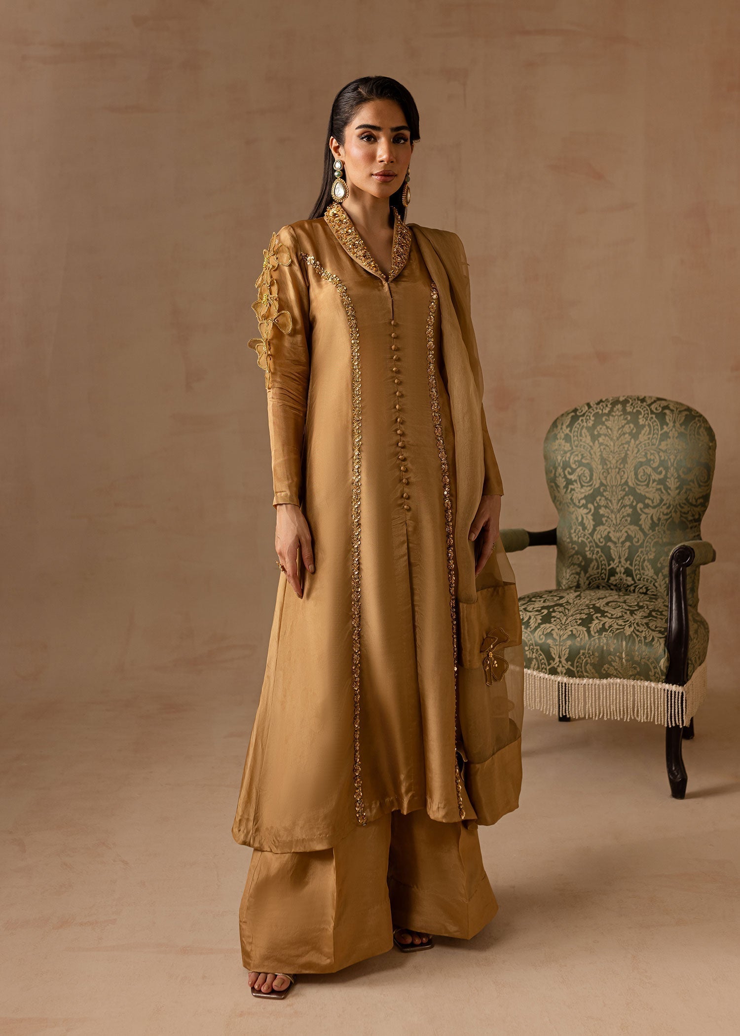 Maria Osama Khan | Noir Bliss Luxury Formals | Bliss XS Golden Raw Silk