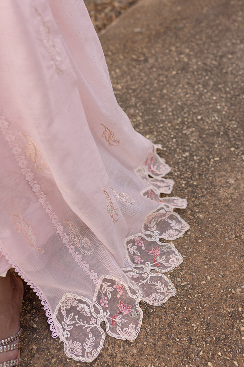 Qalamkar | Q Line Lawn 25 | QM-03 Rune Custom Size Light Pink Lawn