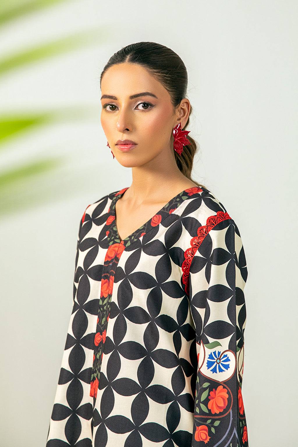 Meeral | Co Ords Sets | MBC 001 - Pakistani Designer Dress - by Meeral | Type: Ladies Clothes - 100% Original at Saira Sultan