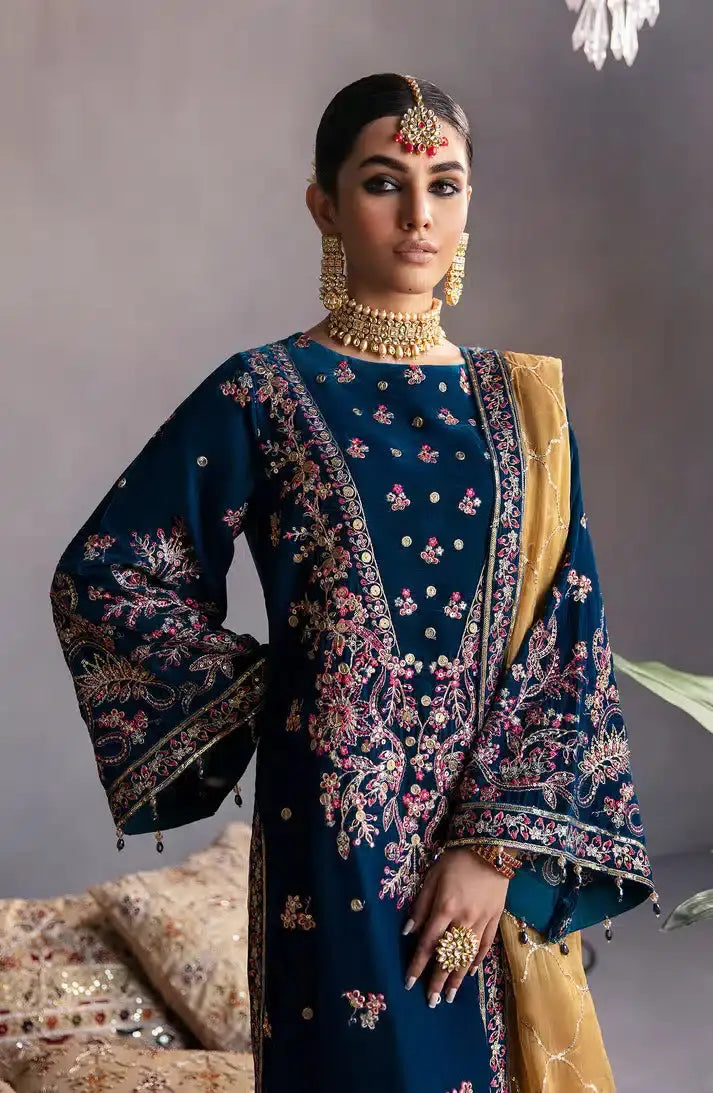 Emaan Adeel | Makhmal Velvet Edition 23 | MK-01 SUFINA - Pakistani Designer Dress - by Emaan Adeel | Type: Formal - 100% Original at Saira Sultan