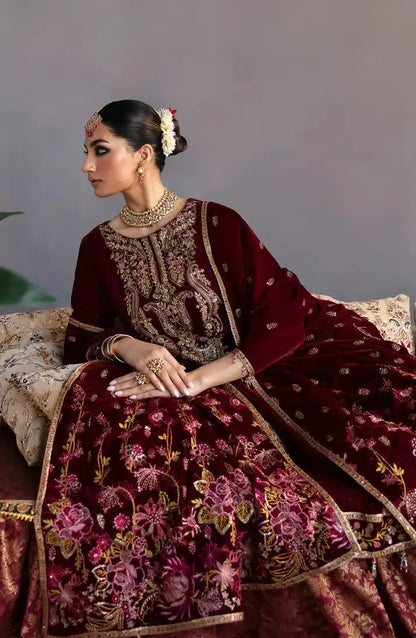 Emaan Adeel | Makhmal Velvet Edition 23 | MK-02 ROSHANAY - Pakistani Designer Dress - by Emaan Adeel | Type: Formal - 100% Original at Saira Sultan