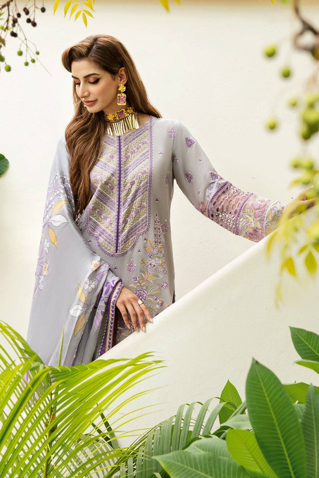 Ramsha | Luxury Lawn 24 | Y-809 - Pakistani Designer Dress - by Ramsha | Type: Casuals - 100% Original at Saira Sultan