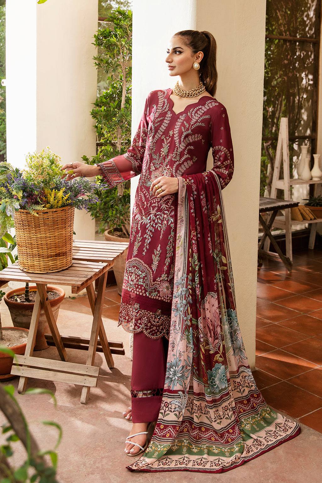 Ramsha | Luxury Lawn 24 | Y-801 - Pakistani Designer Dress - by Ramsha | Type: Casuals - 100% Original at Saira Sultan