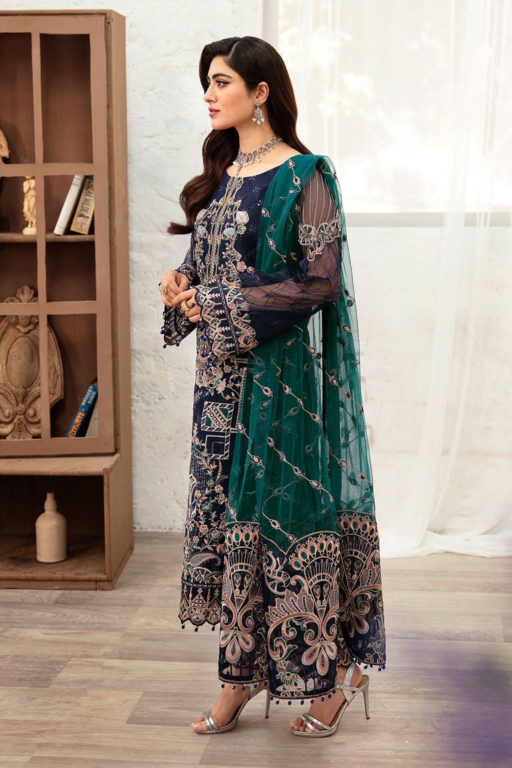 Ramsha | Minhal Organza Collection | M-1009 - Pakistani Designer Dress - by Ramsha | Type: Formal - 100% Original at Saira Sultan