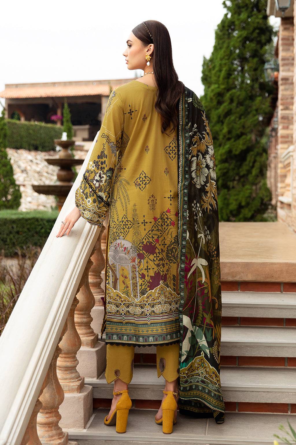 Ramsha | Riwayat Lawn Collection| Y-910 - Pakistani Designer Dress - by Ramsha | Type: Luxury - 100% Original at Saira Sultan