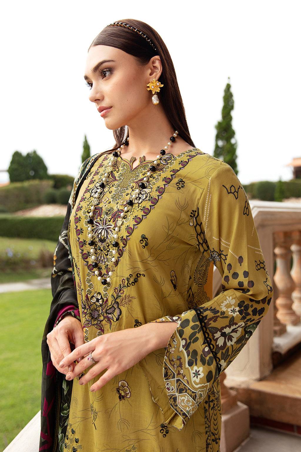 Ramsha | Riwayat Lawn Collection| Y-910 - Pakistani Designer Dress - by Ramsha | Type: Luxury - 100% Original at Saira Sultan