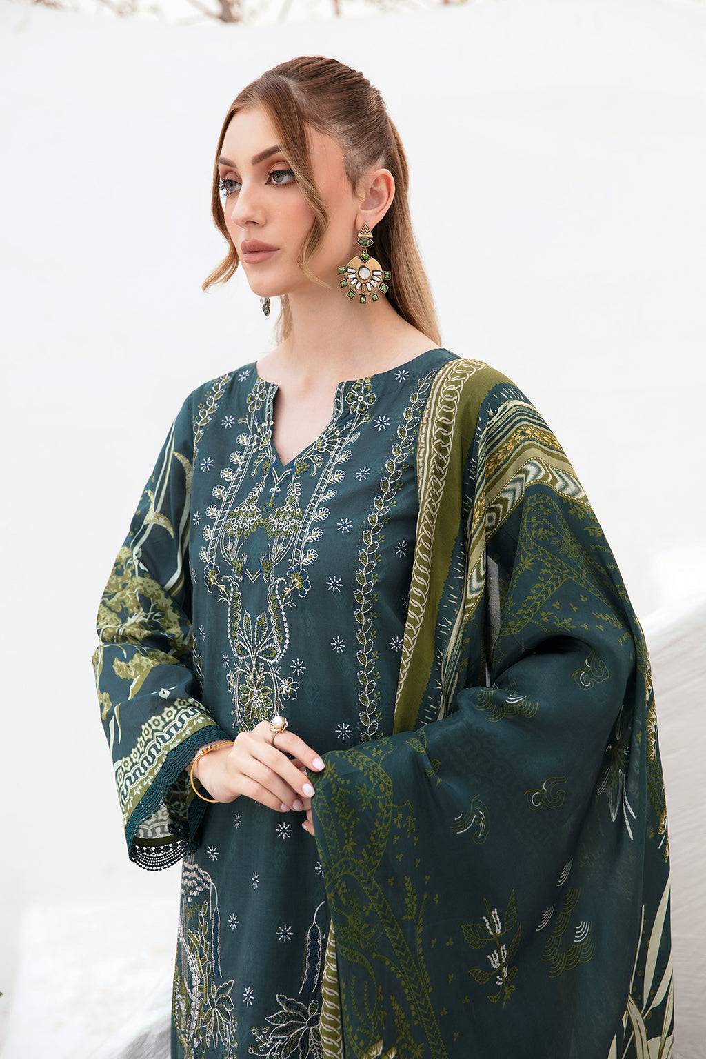 Ramsha | Ghazal Lawn 24 | G-203 - Pakistani Designer Dress - by Ramsha | Type: Luxury - 100% Original at Saira Sultan