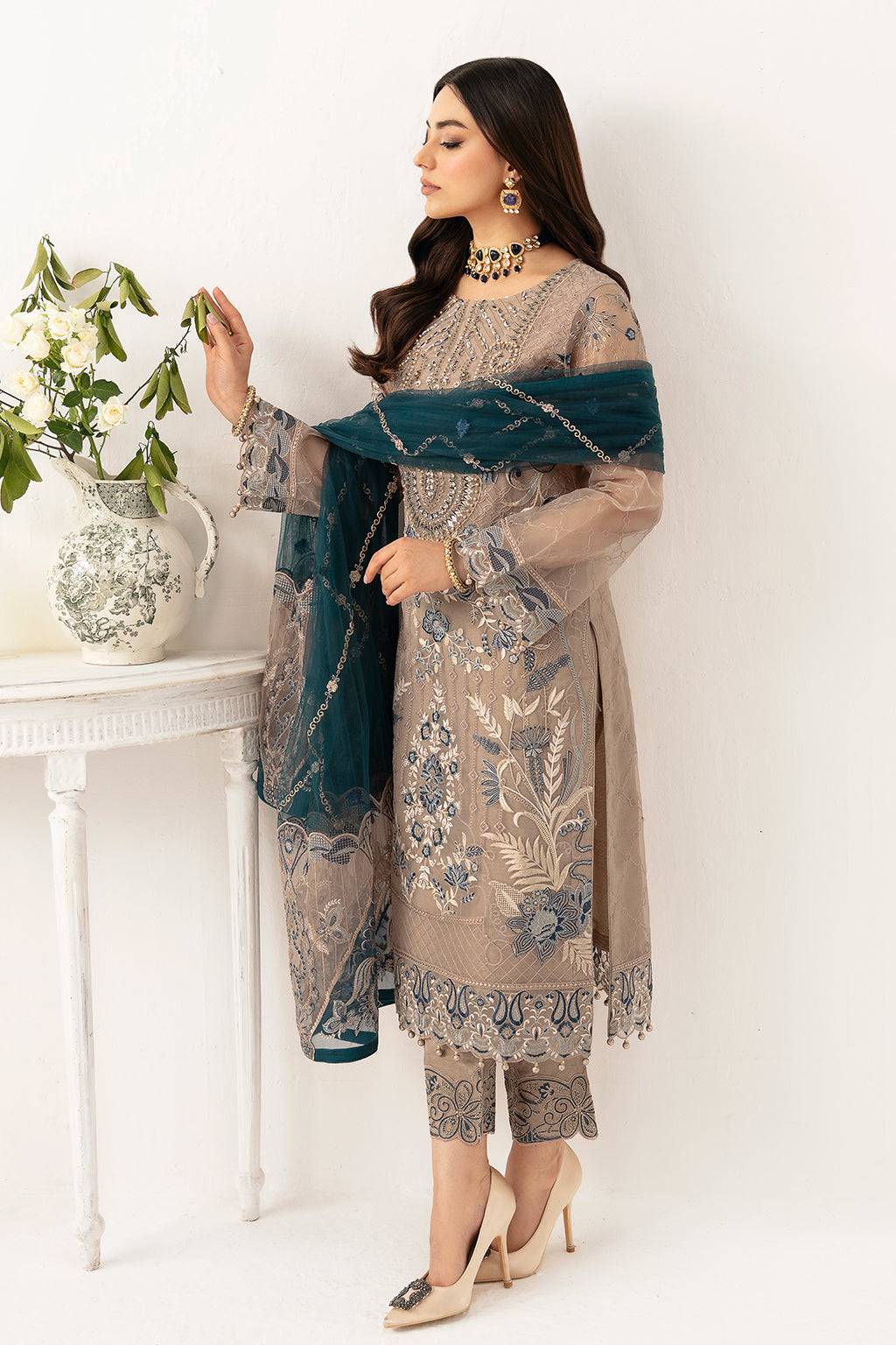 Ramsha | Minhal Organza Collection | M-1106 - Pakistani Designer Dress - by Ramsha | Type: Formal - 100% Original at Saira Sultan