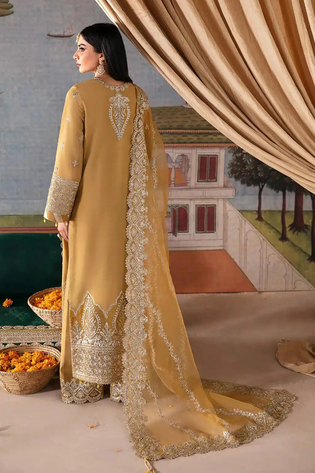 Saad Shaikh | Singhar Festive 23 | Mayal - Pakistani Designer Dress - by Saad Shaikh | Type: Formal - 100% Original at Saira Sultan