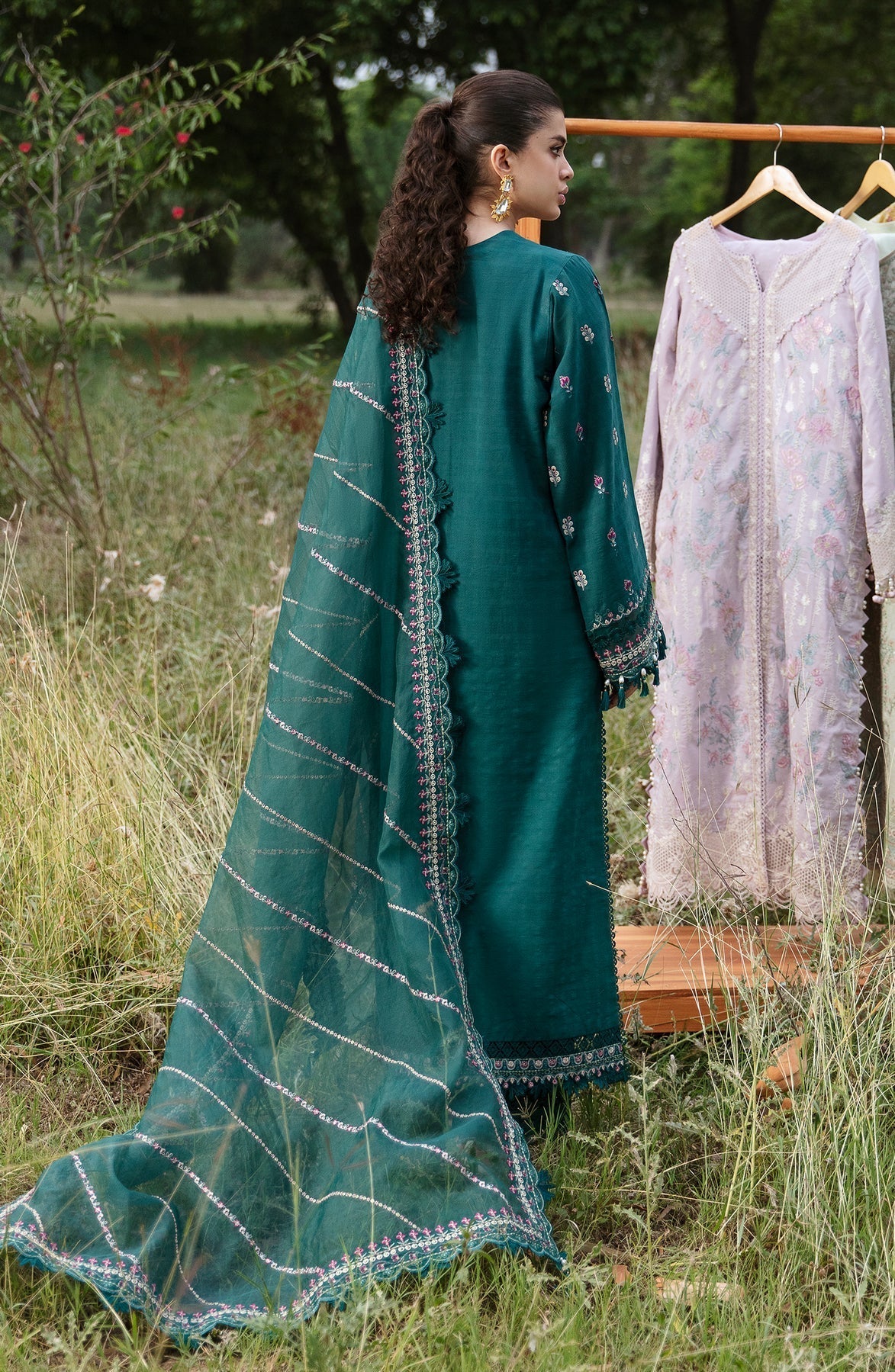 Zevk | Flora Festive Lawn | RELIC S