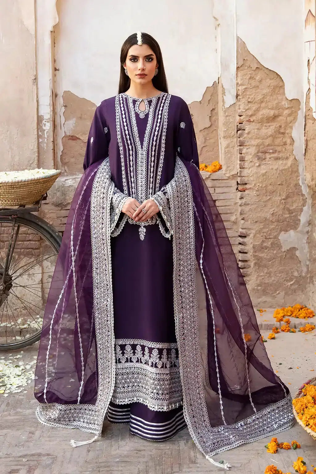 Saad Shaikh | Singhar Festive 23 | Rajkhumari - Pakistani Designer Dress - by Saad Shaikh | Type: Formal - 100% Original at Saira Sultan