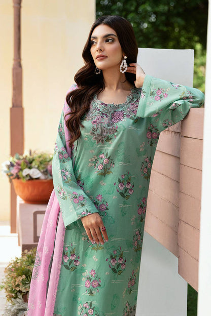 Ramsha | Rangrez Lawn Collection | N-510 - Pakistani Designer Dress - by Ramsha | Type: Luxury - 100% Original at Saira Sultan