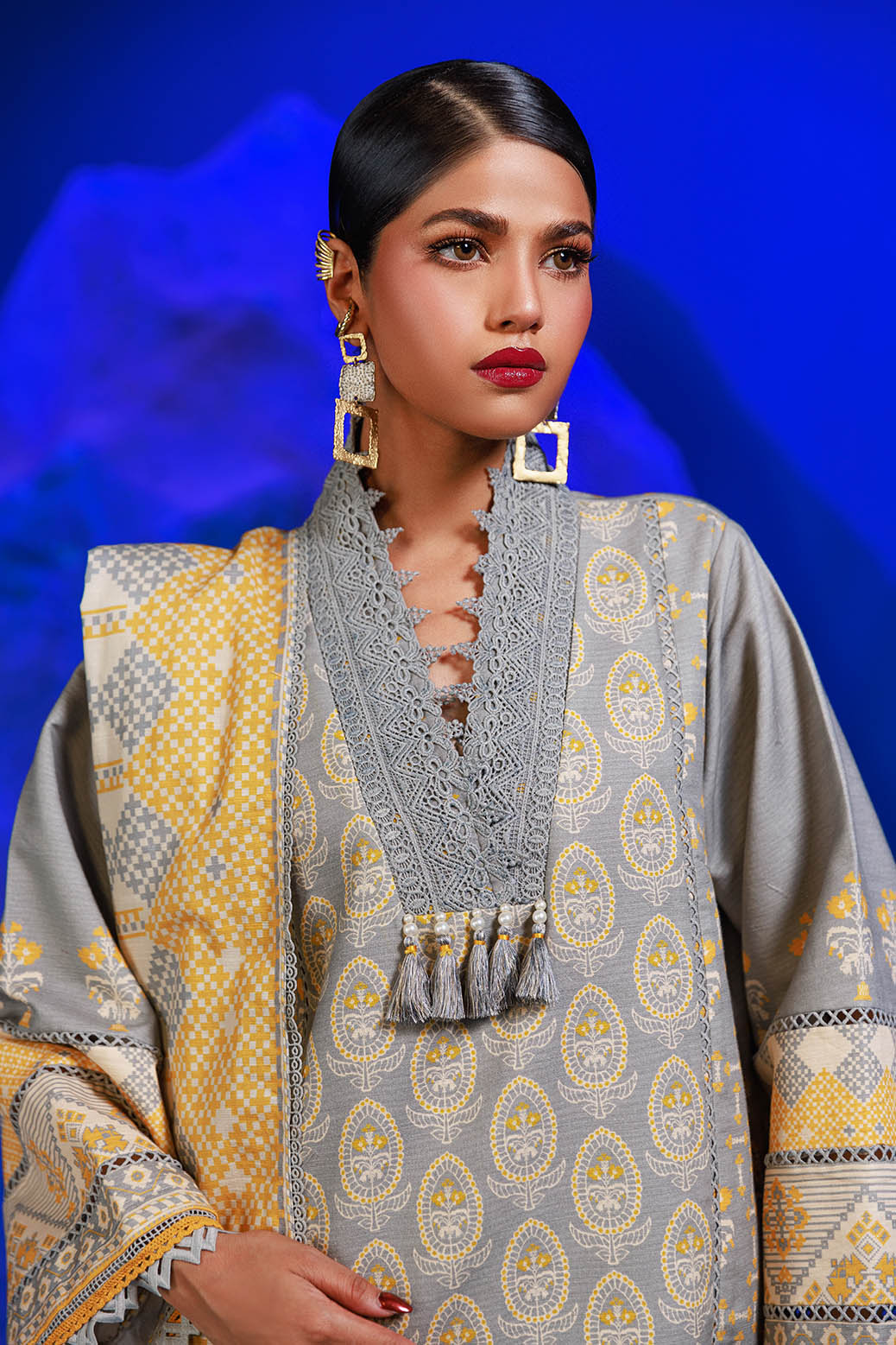 Bonanza Satrangi | Dynasty 3 Pc (1W24P3P128)