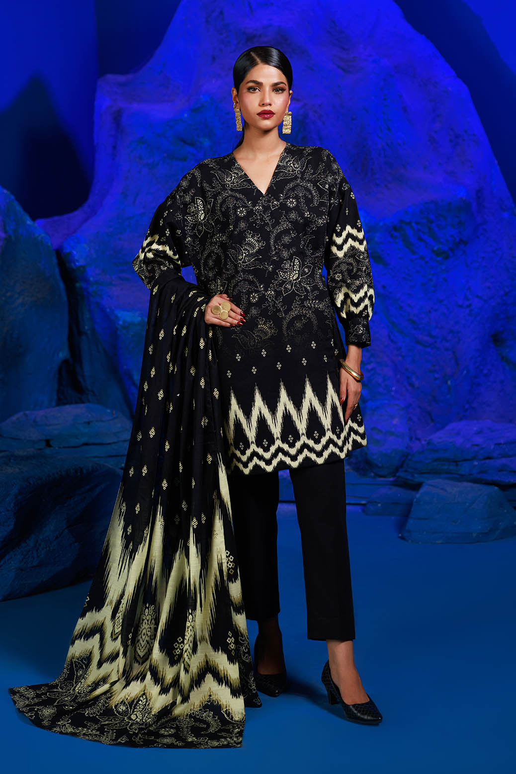 Bonanza Satrangi | Midnight 3 Pc (1W24P3P249) Black