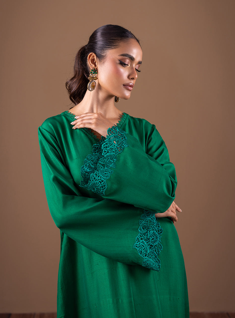 Zainab Chottani | Semi Formals | ENCHANTING EMERALD - Pakistani Designer Dress - by Zainab Chottani | Type: Formal - 100% Original at Saira Sultan