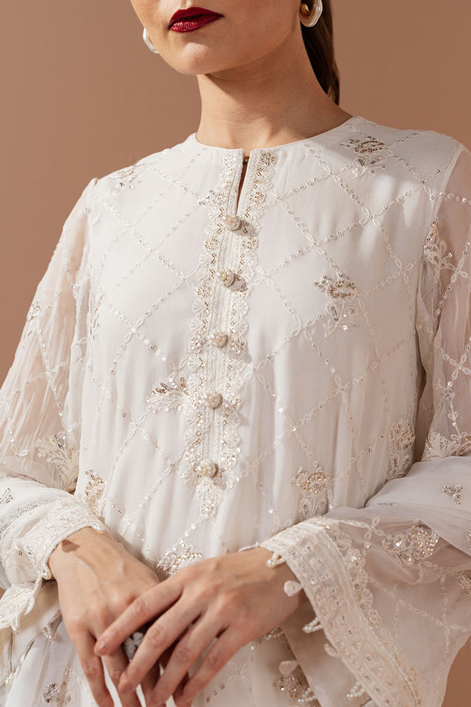 Cross Stitch | Luxe Atelier 25 | ANTIQUE WHITE M Ivory Chiffon