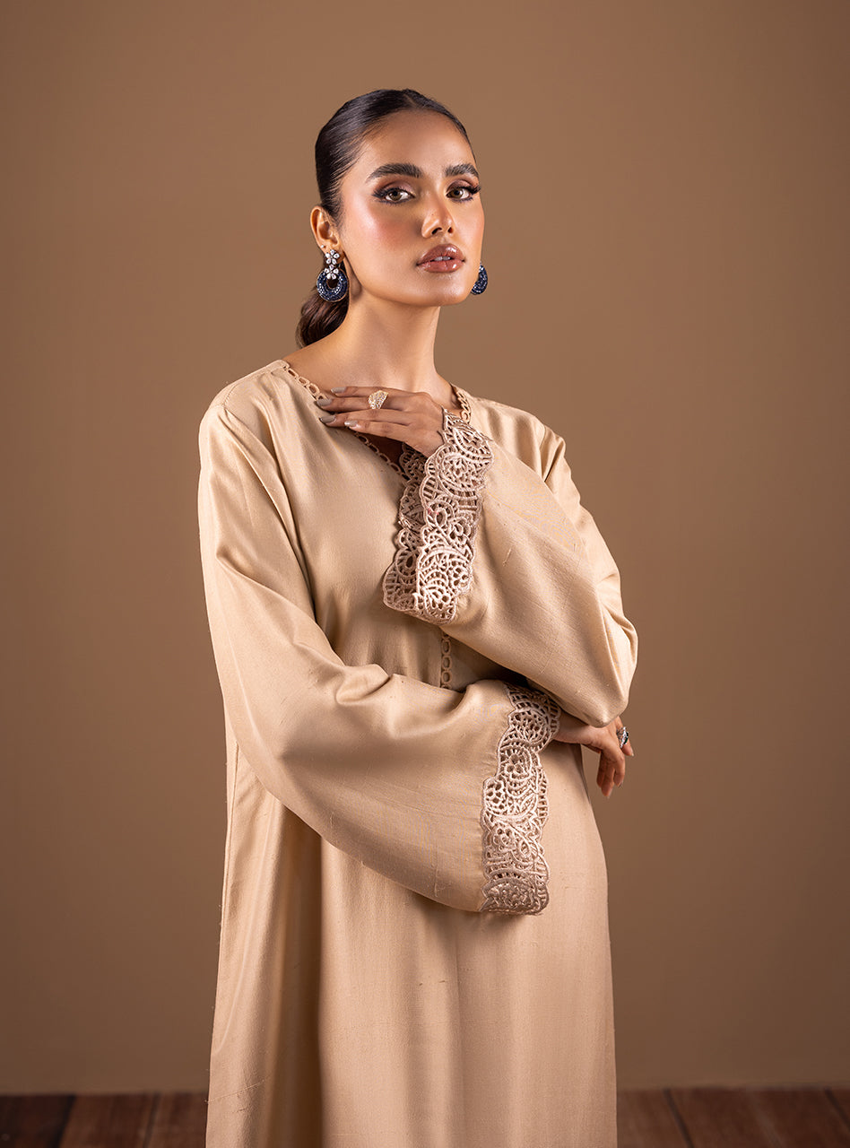 Zainab Chottani | Semi Formals | CHAMPAGNE ELEGANCE - Pakistani Designer Dress - by Zainab Chottani | Type: Formal - 100% Original at Saira Sultan