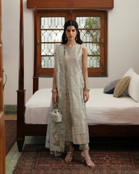 Faiza Saqlain | Mehermah Luxe Formals | Damaris - Pakistani Designer Dress - by Faiza Saqlain | Type: Formal - 100% Original at Saira Sultan