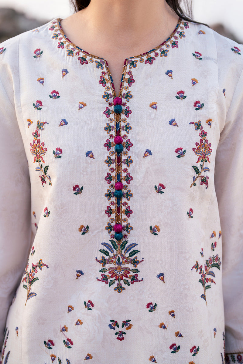 Jazmin | Summer Lawn 25 | USE-9158 M Off White Lawn