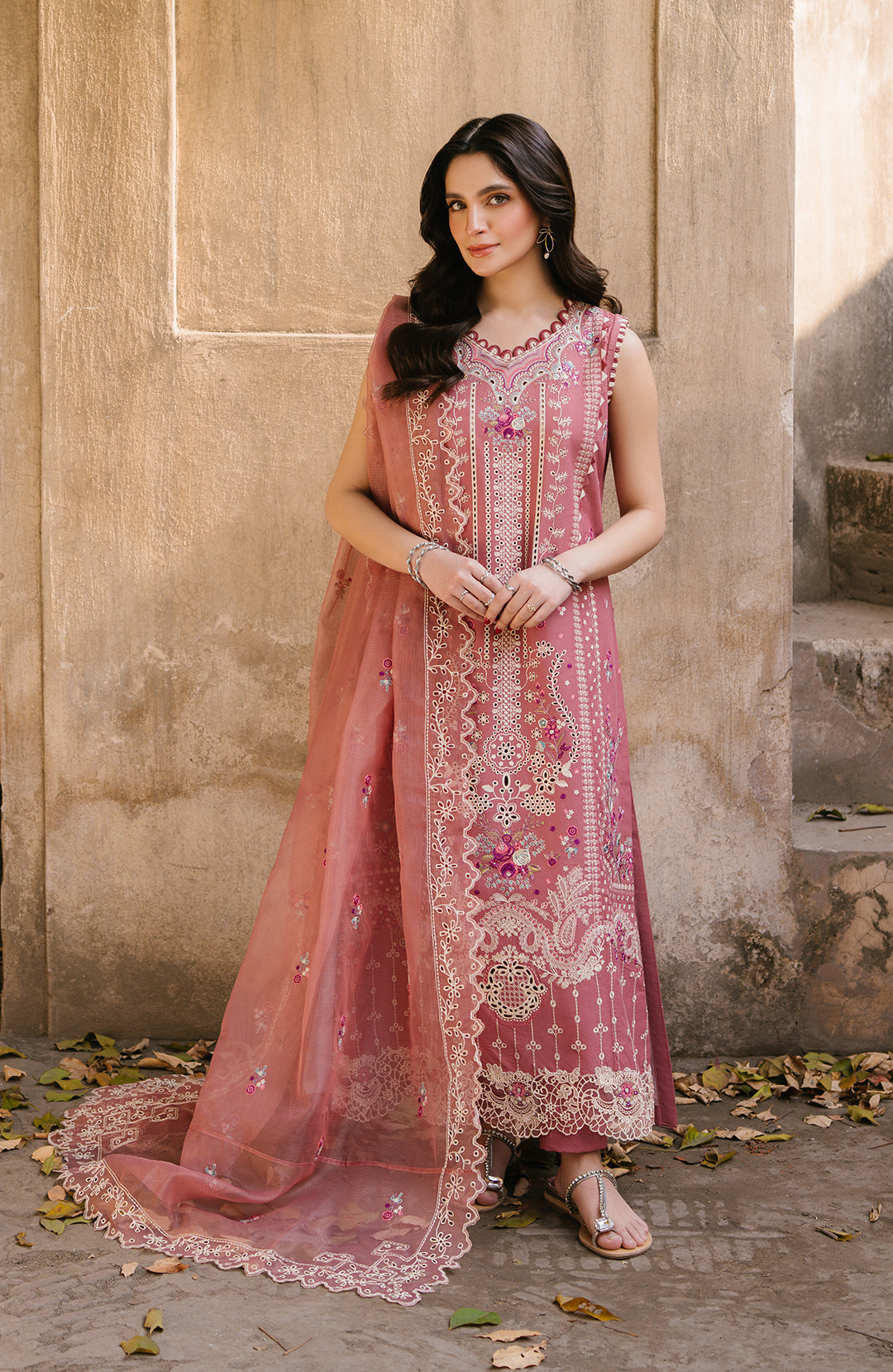 Fiona | Sarang Lawn 25 | Dilara XS Pink Lawn