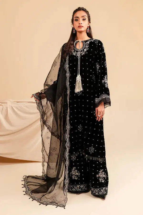 Nureh | Shades of Winter | Sheesh - Pakistani Designer Dress - by Nureh | Type: Luxury - 100% Original at Saira Sultan