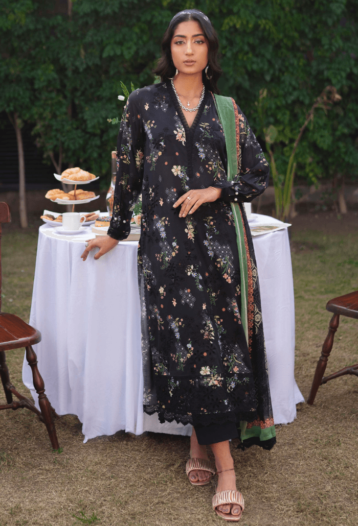 Humdum | Gardenia Lawn 24 |Printkari Lawn - PLG 01 - Pakistani Designer Dress - by HumDum | Type: Luxury - 100% Original at Saira Sultan