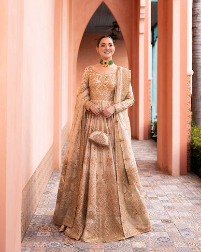Faiza Saqlain | Neorah 24' RTW | Jenaya Off-White S