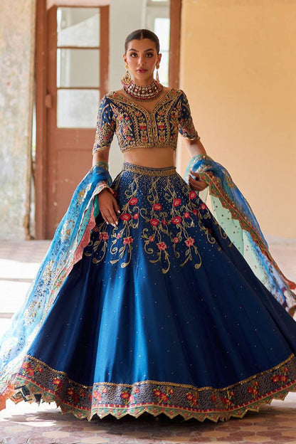 Mina Hassan | Formal Dholki Collection | Abeer - Pakistani Designer Dress - by Mina Hassan | Type: Ladies Clothes - 100% Original at Saira Sultan