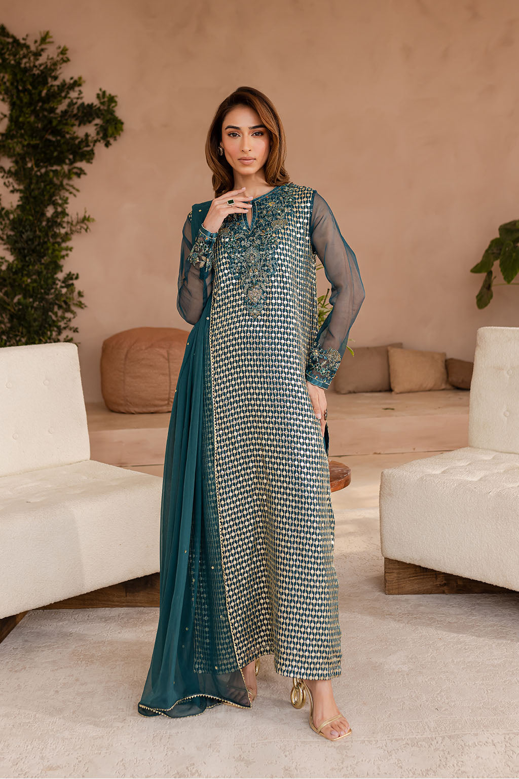 Vanya | Veranda Fromals | VR-03 XS Teal Green Chiffon