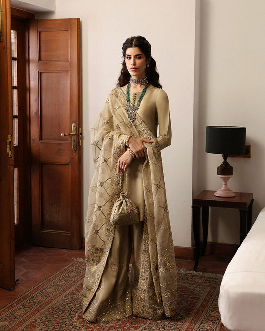 Faiza Saqlain | Mehermah Luxe Formals | Nainsi - Pakistani Designer Dress - by Faiza Saqlain | Type: Formal - 100% Original at Saira Sultan
