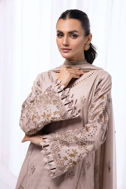 House of Nawab | Lawn Collection 24 | AIZAA - Pakistani Designer Dress - by House of Nawab | Type: Luxury - 100% Original at Saira Sultan