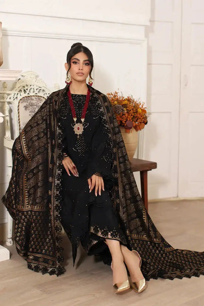 Charizma | Meeras Formals 23 | CM3-05 - Pakistani Designer Dress - by Charizma | Type: Luxury - 100% Original at Saira Sultan