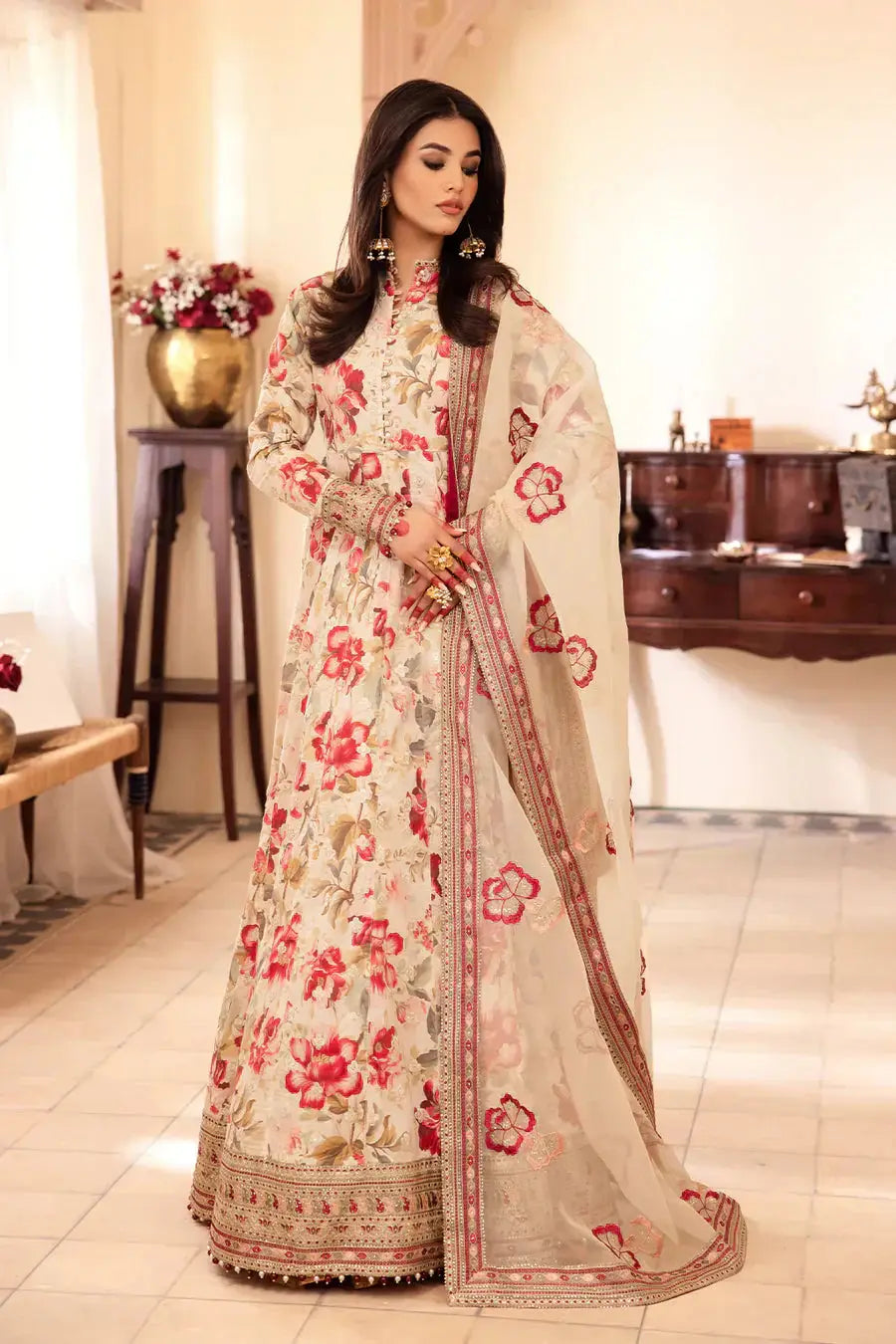 Iznik | Nani Ka Ghar | NKG-05 - Pakistani Designer Dress - by Iznik | Type: Luxury - 100% Original at Saira Sultan