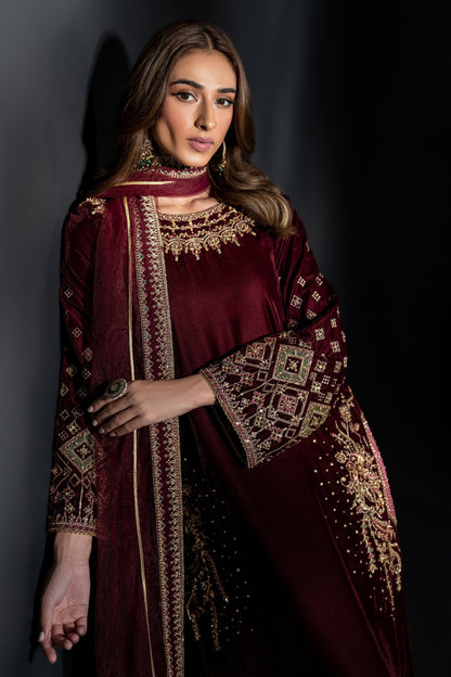 Naqshi | Makhmal 24 | MAHYM M Maroon Velvet