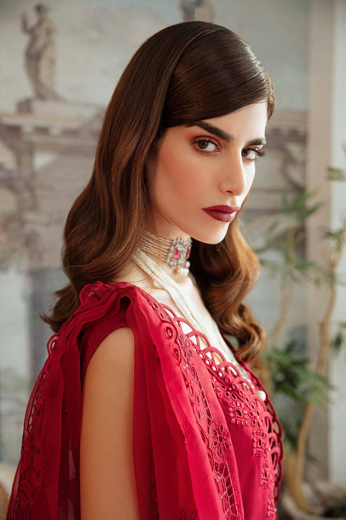 Mina Kashif | Ala Mode Luxury Formals 23 | Liliana - Pakistani Designer Dress - by Mina Kashif | Type: Luxury - 100% Original at Saira Sultan