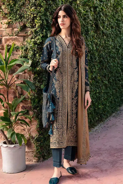 Jazmin | Dastaan Luxury Winter 23 | D2 - Pakistani Designer Dress - by Jazmin | Type: Luxury - 100% Original at Saira Sultan