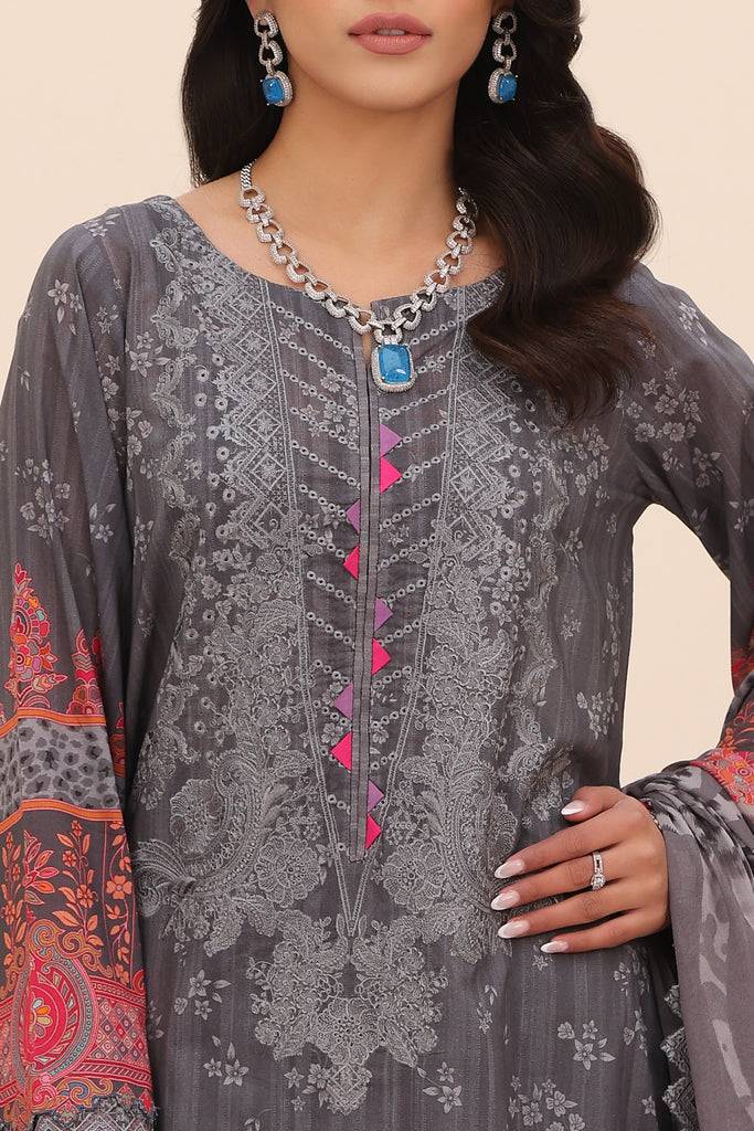 Charizma | Naranji Embroidered Lawn 24 | CN4-006 - Pakistani Designer Dress - by Charizma | Type: Luxury - 100% Original at Saira Sultan