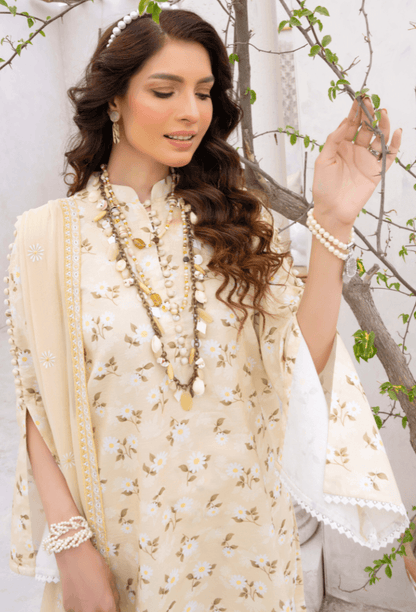 Humdum | Gardenia Lawn 24 | PLG 3 - D010 - Pakistani Designer Dress - by HumDum | Type: Luxury - 100% Original at Saira Sultan