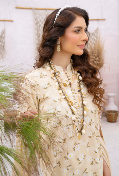 Humdum | Gardenia Lawn 24 | PLG 3 - D010 - Pakistani Designer Dress - by HumDum | Type: Luxury - 100% Original at Saira Sultan